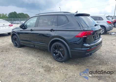 2024 Volkswagen Tiguan 2.0T Se R-Line Black z USA, uszkodzony, nr VIN 3VV8B7AX1RM147232